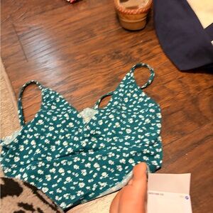 SHEIN Teal Floral Crop Top